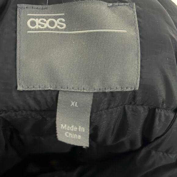 ASOS Unisex Black Puffer Vest With Snap Closure Size XL - Picture 7 of 9